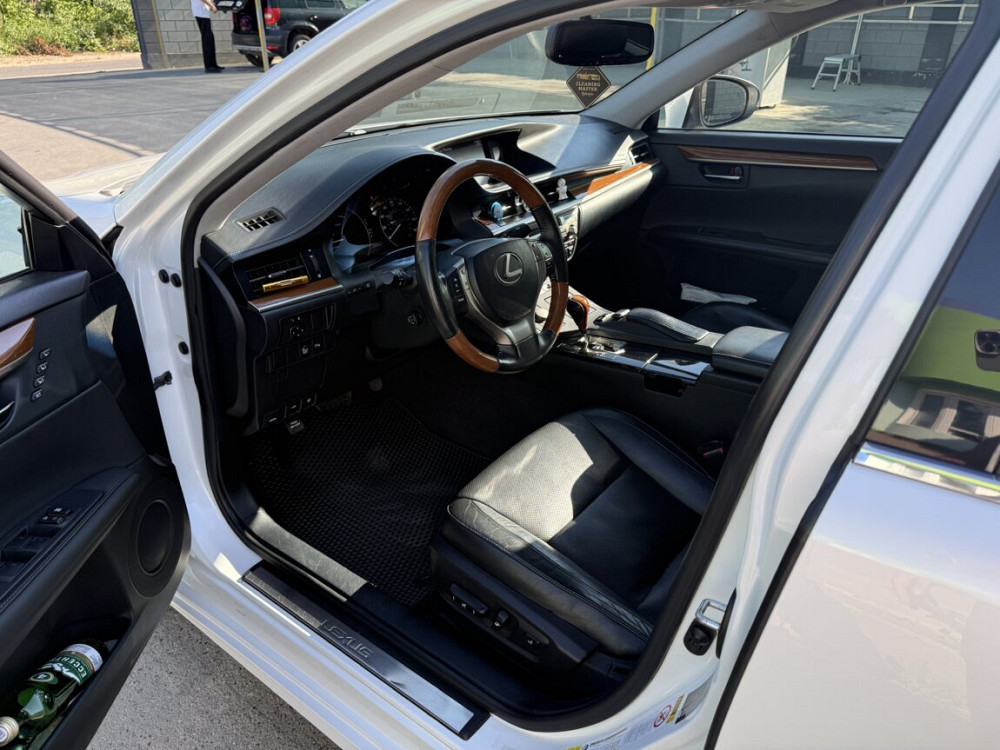 Lexus ES 2013 год Рыбница Рыбница - изображение 7