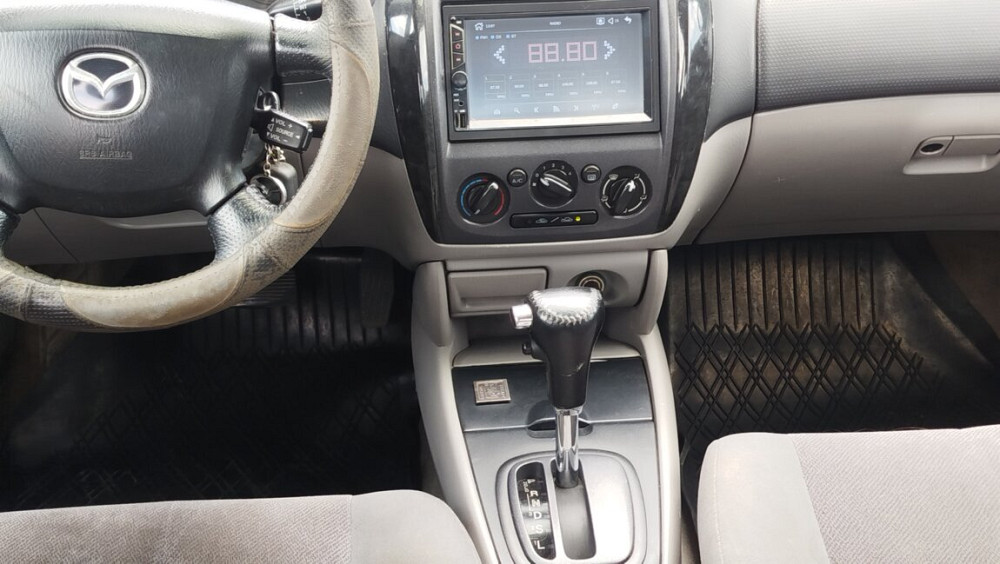 Mazda 323 2000 год Тирасполь Тирасполь - изображение 5