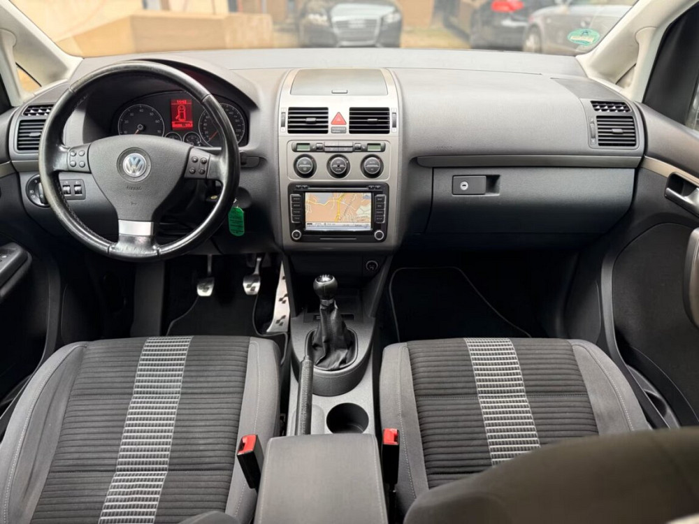 Volkswagen Touran 2007 год Маяк Маяк - изображение 8