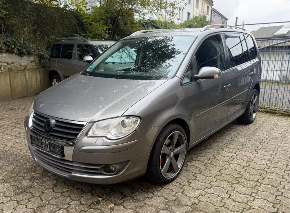 Volkswagen Touran 2007 год Маяк Маяк - изображение 1