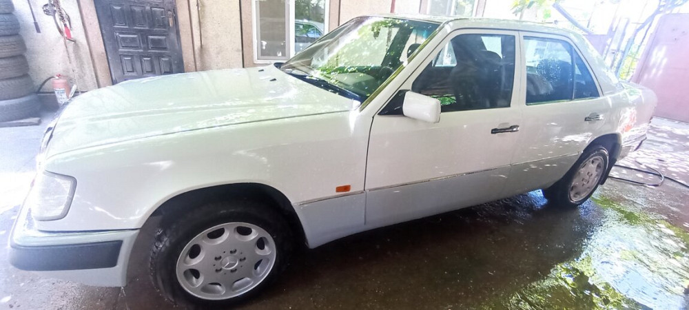Mercedes W124 1992 год Тирасполь Тирасполь - изображение 2