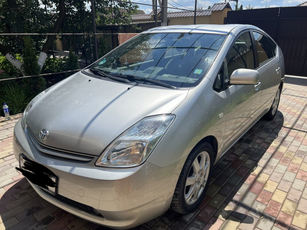 Toyota Prius 2004 год Бендеры Бендеры - изображение 1