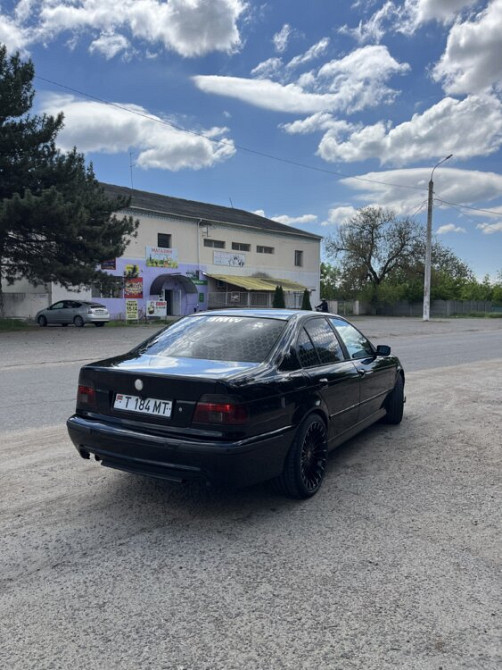 BMW 5 Series 2000 год Слободзея Слободзея - изображение 2