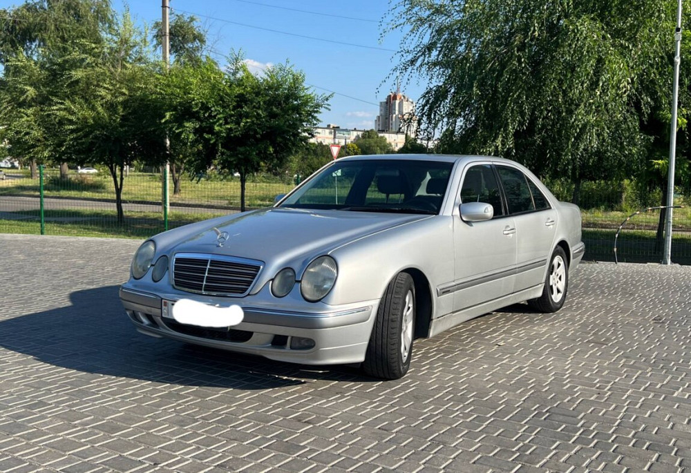 Mercedes E-Class 2001 год Тирасполь Тирасполь - изображение 1