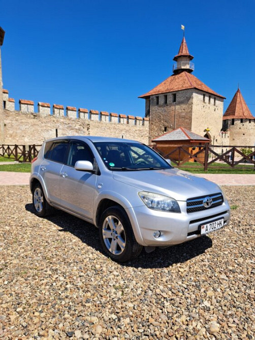 Toyota RAV4 2006 год Бендеры Бендеры - изображение 1