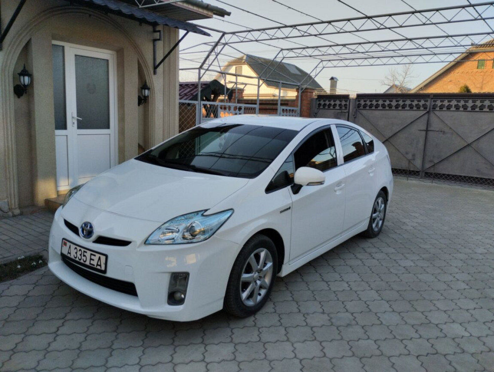 Toyota Prius 2011 год Слободзея Слободзея - изображение 1