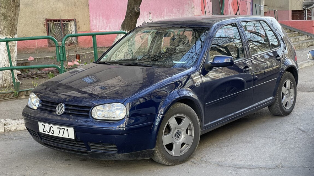 Volkswagen Golf 1999 год Тирасполь Тирасполь - изображение 1