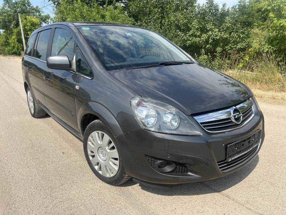 Opel Zafira 2011 an Grigoriopol Grigoriopol - fotografie 5