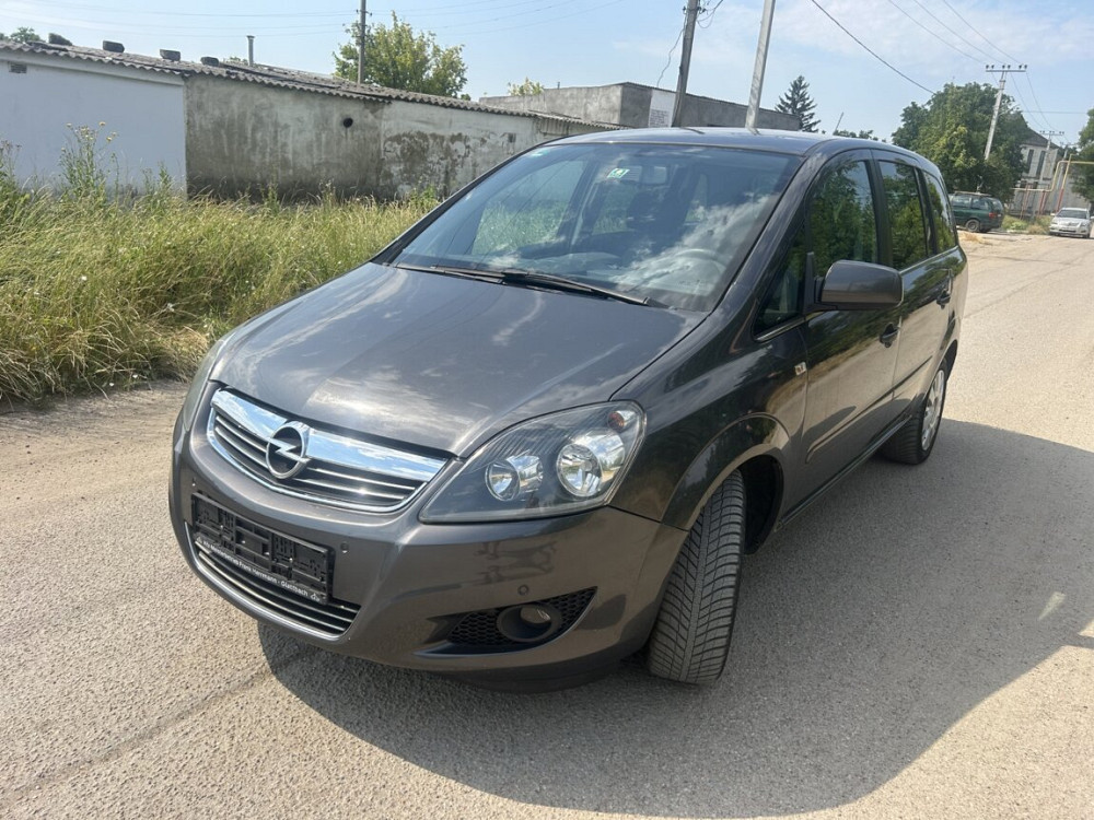 Opel Zafira 2011 an Grigoriopol Grigoriopol - fotografie 1