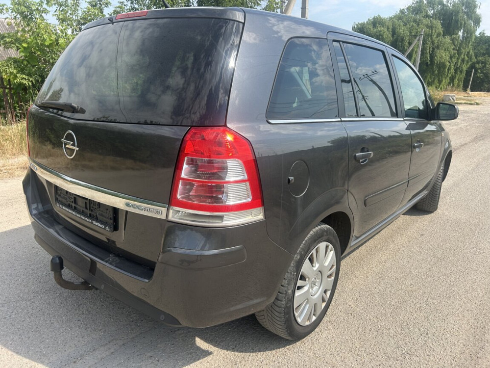 Opel Zafira 2011 an Grigoriopol Grigoriopol - fotografie 2