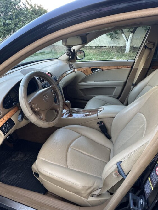 Mercedes E-Class 2006 год Тирасполь Тирасполь - изображение 7