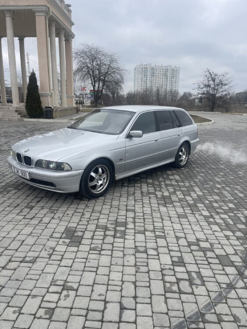 BMW 5 Series 2001 год Тирасполь Тирасполь - изображение 1