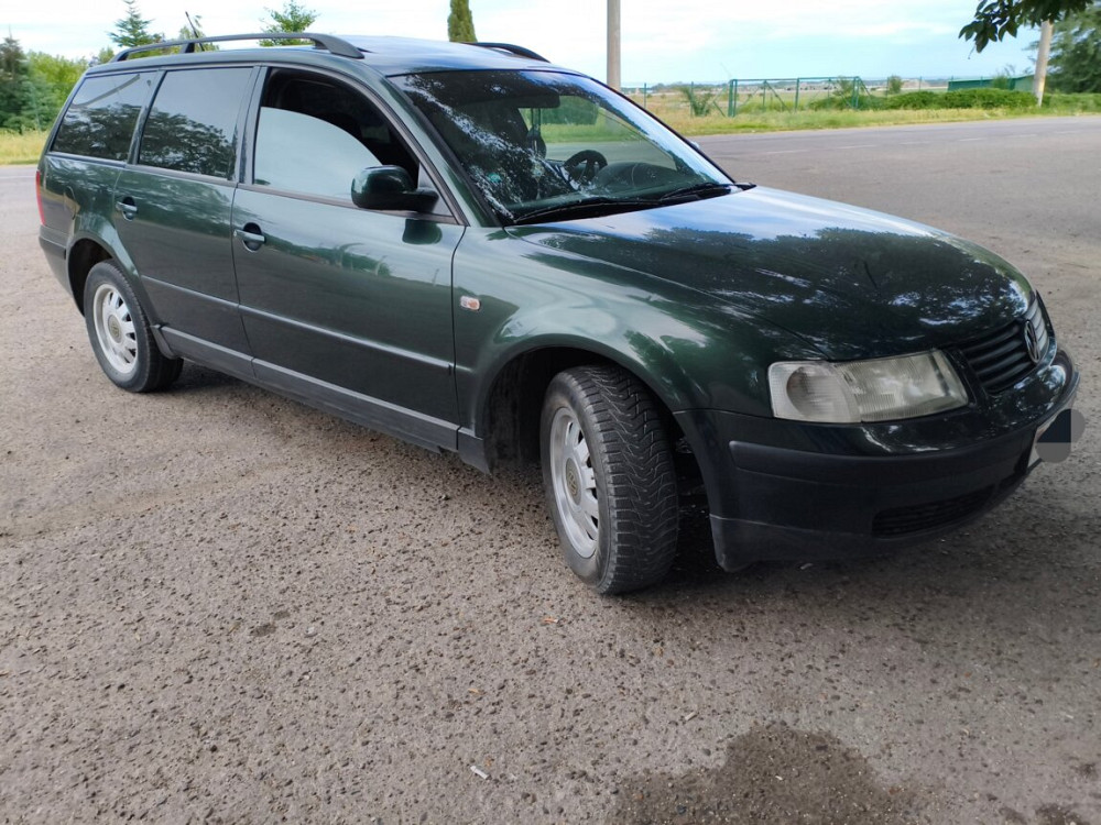 Volkswagen Passat 1998 an Bender Bender - fotografie 2