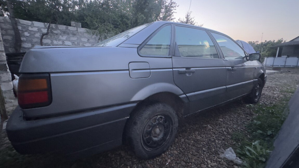 Volkswagen Passat 1990 год Тирасполь Тирасполь - изображение 1