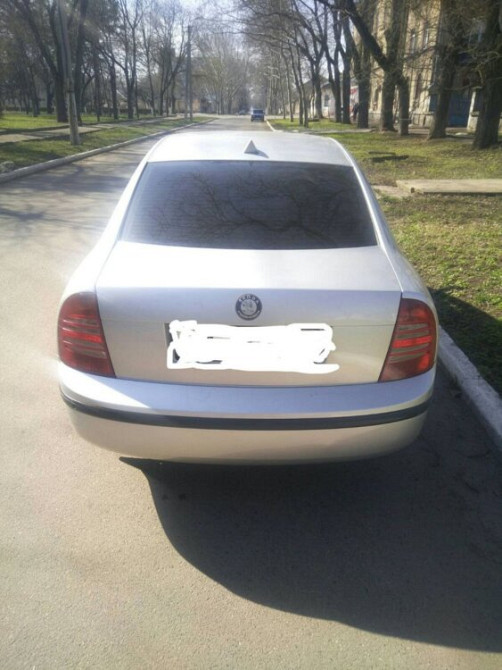 Skoda Superb 2004 год Бендеры Бендеры - изображение 4
