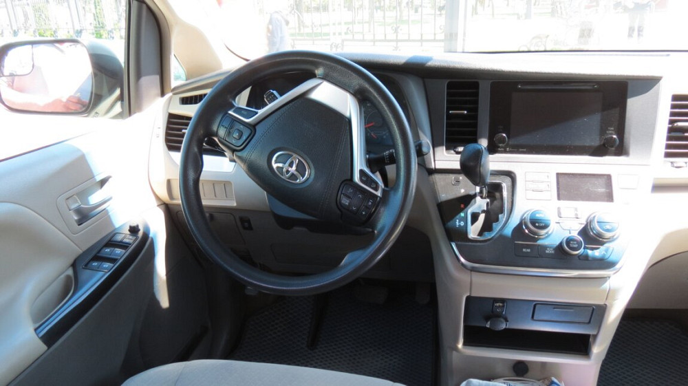 Toyota Sienna 2017 год Тирасполь Тирасполь - изображение 6