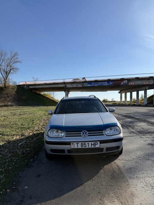 Volkswagen Golf 2000 год Бендеры Бендеры - изображение 1