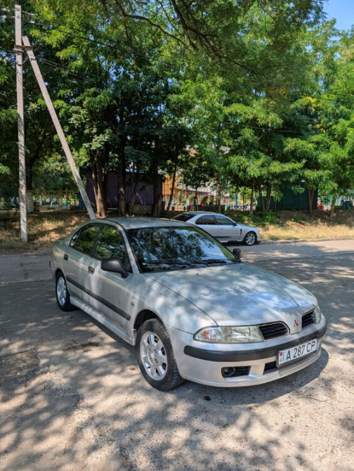 Mitsubishi Carisma 2000 год Бендеры Бендеры - изображение 2