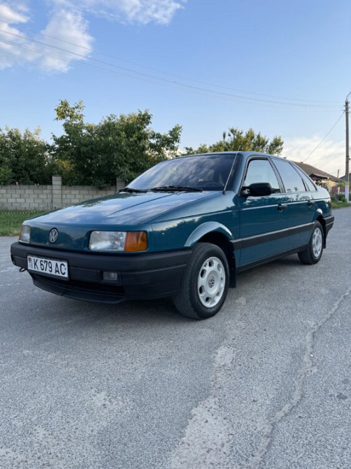 Volkswagen Passat 1990 год Дубоссары Дубоссары - изображение 1
