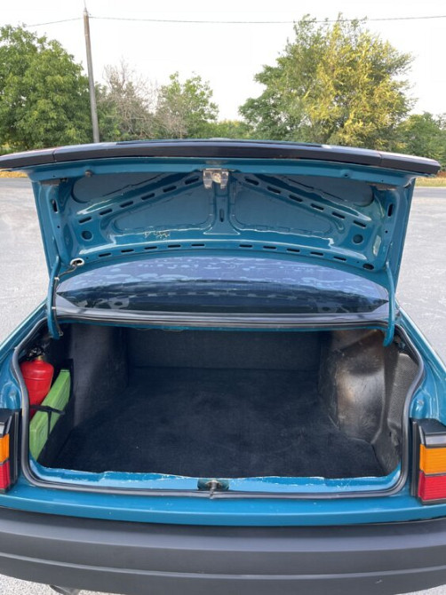 Volkswagen Passat 1990 год Дубоссары Дубоссары - изображение 5