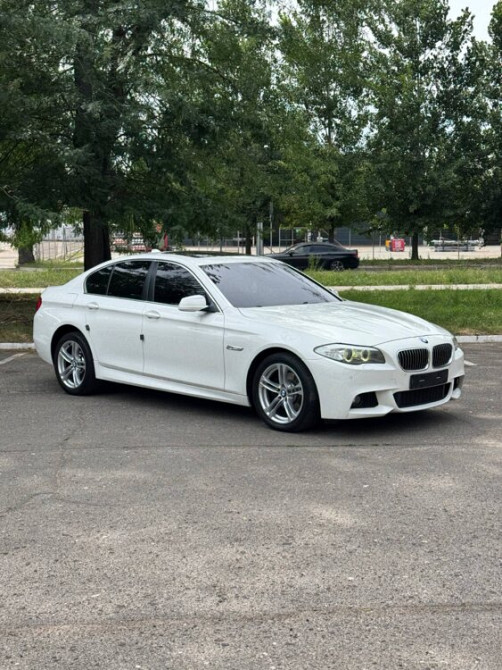 BMW seria 5 2011 an Tiraspol Tiraspol - fotografie 1