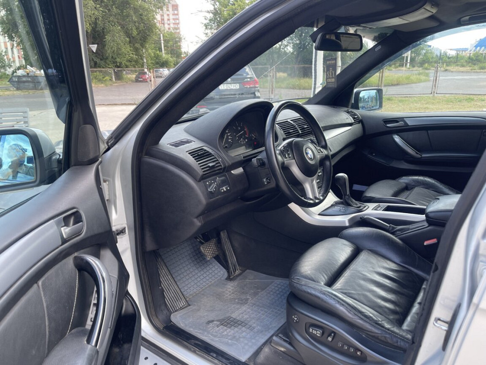 BMW X5 2002 an Tiraspol Tiraspol - fotografie 6