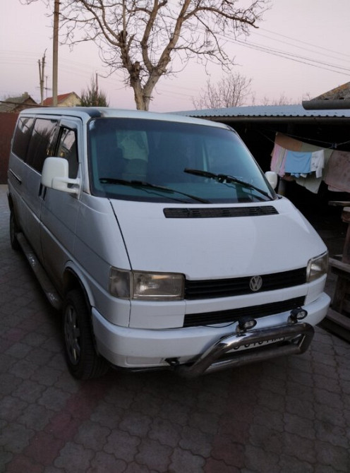 Volkswagen Transporter 1993 год Слободзея Слободзея - изображение 3