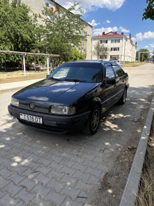 Volkswagen Passat 1992 год Тирасполь Тирасполь - изображение 1