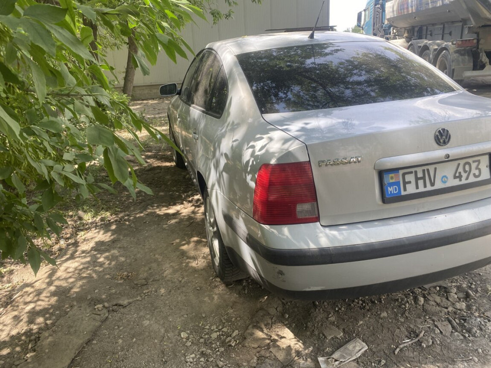 Volkswagen Passat 2000 год Рыбница Рыбница - изображение 6