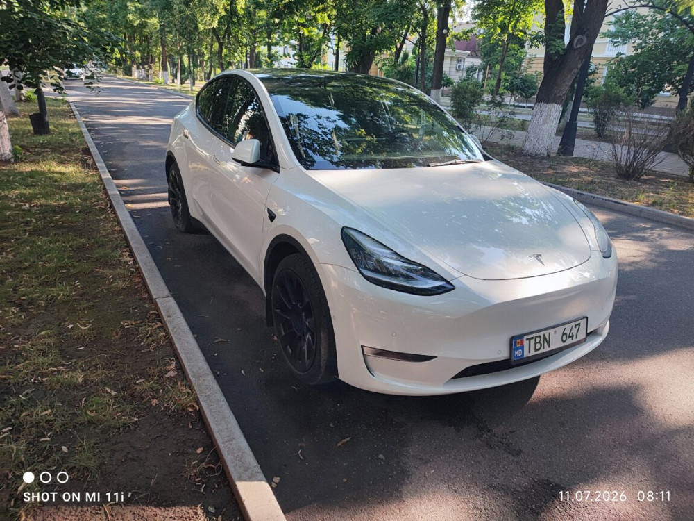 Tesla Model Y 2021 год Тирасполь Тирасполь - изображение 3