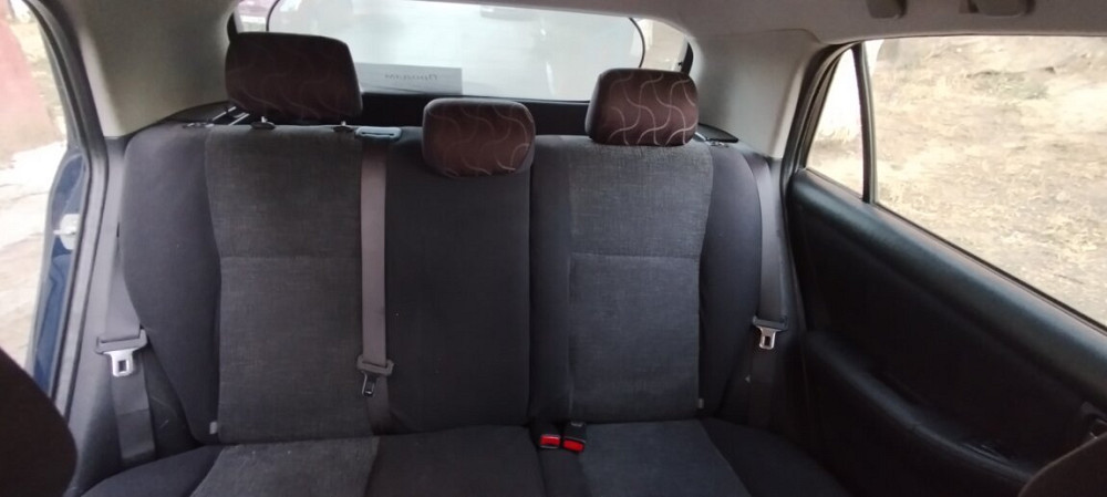 Toyota Corolla 2003 год Суклея Суклея - изображение 5