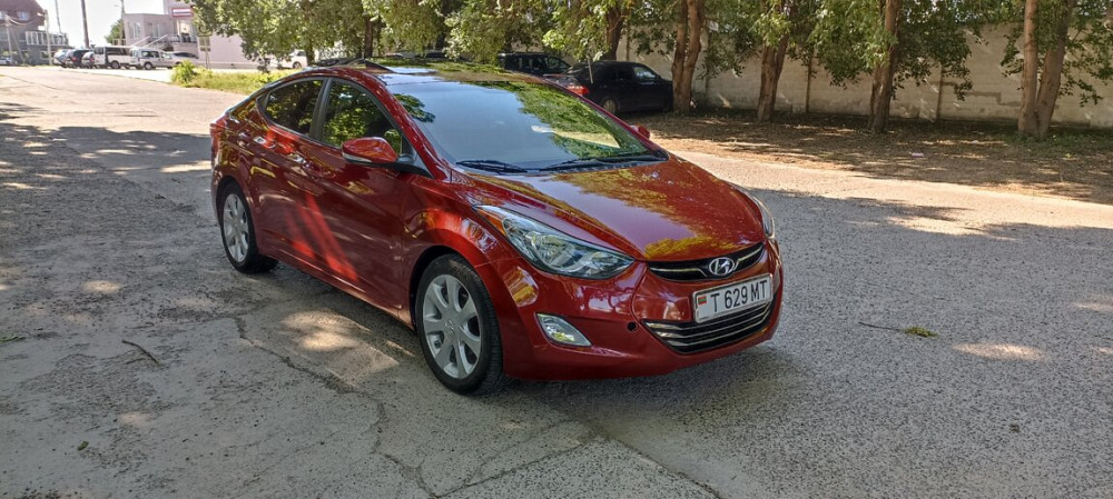 Hyundai Elantra 2012 год Тирасполь Тирасполь - изображение 4