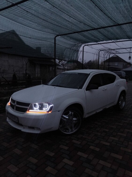 Dodge Avenger 2009 год Суклея Суклея - изображение 4