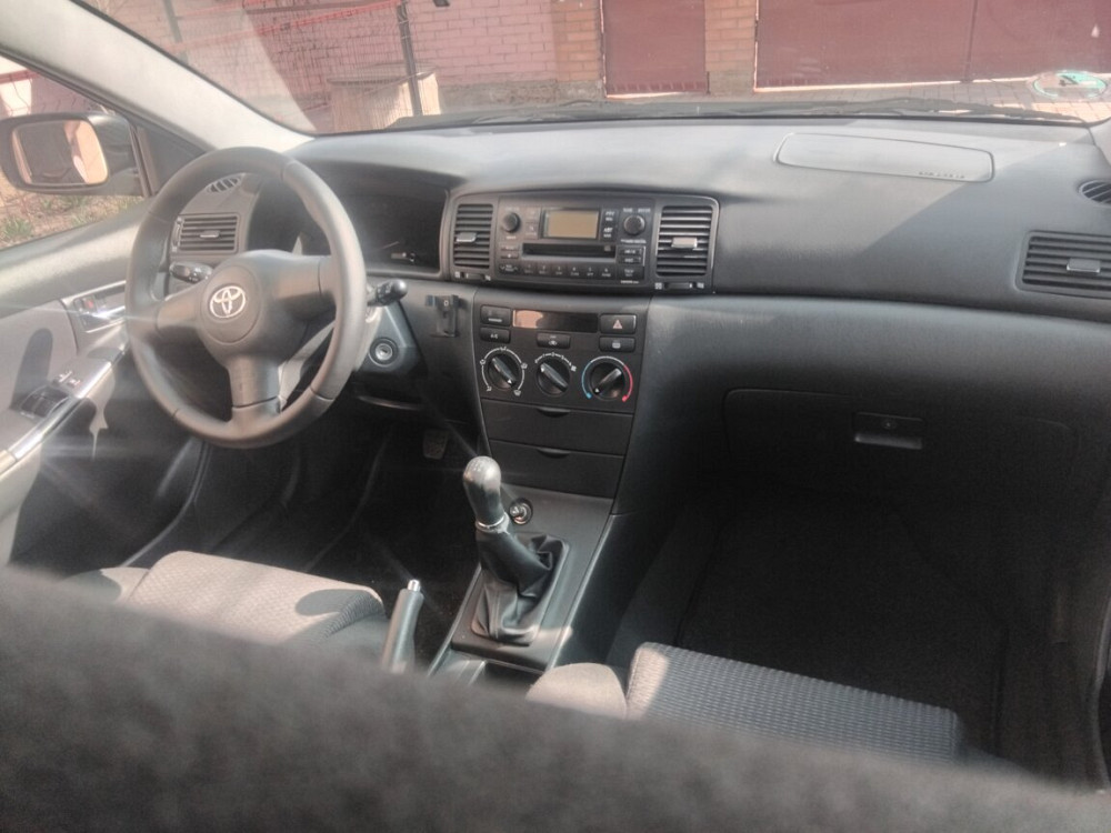 Toyota Corolla 2006 an Sucleia Sucleia - fotografie 4