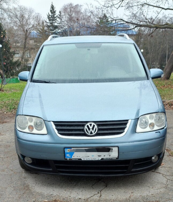 Volkswagen Touran 2006 год Суклея Суклея - изображение 1