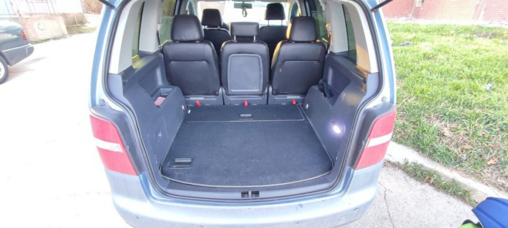 Volkswagen Touran 2006 год Суклея Суклея - изображение 5