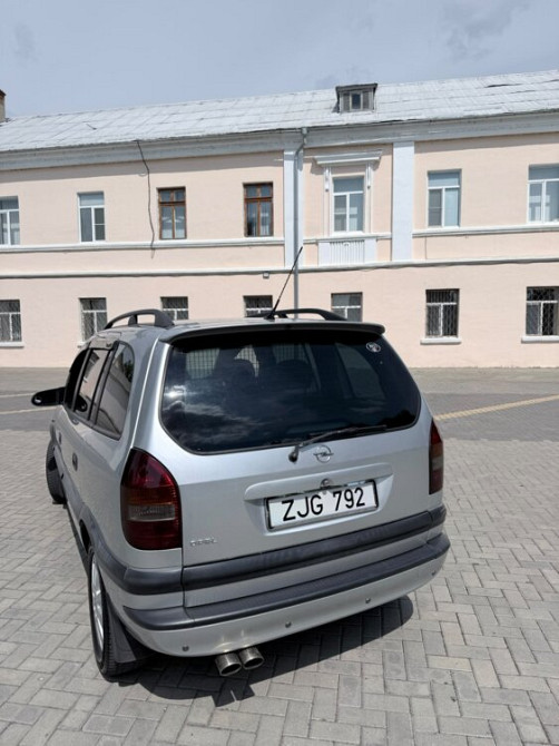 Opel Zafira 2000 год Тирасполь Тирасполь - изображение 1