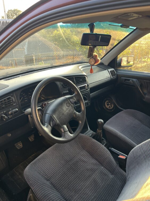 Volkswagen Golf 1993 год Каменка Каменка - изображение 9