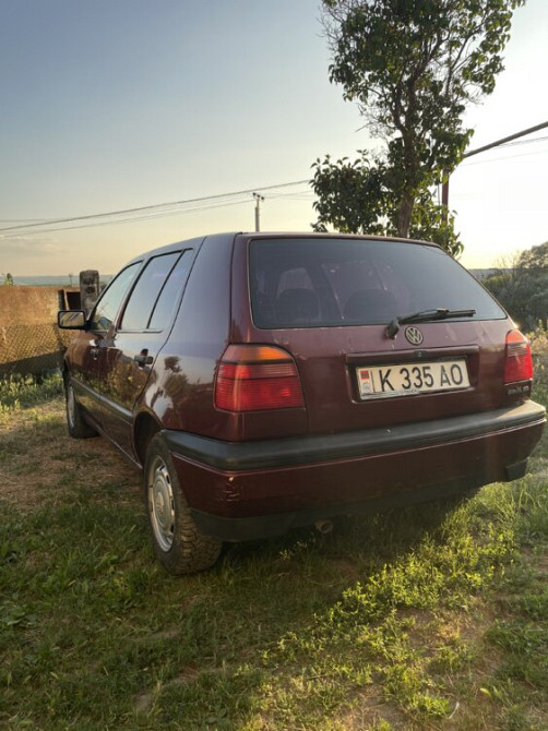 Volkswagen Golf 1993 год Каменка Каменка - изображение 5