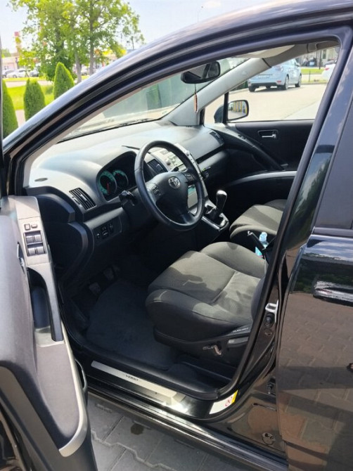 Toyota Verso 2006 год Тирасполь Тирасполь - изображение 3