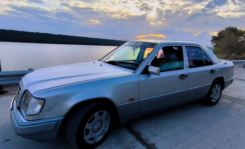 Mercedes W124 1993 год Дубоссары Дубоссары - изображение 6
