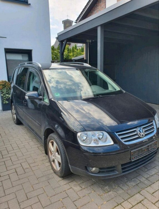 Volkswagen Touran 2006 год Тирасполь Тирасполь - изображение 1