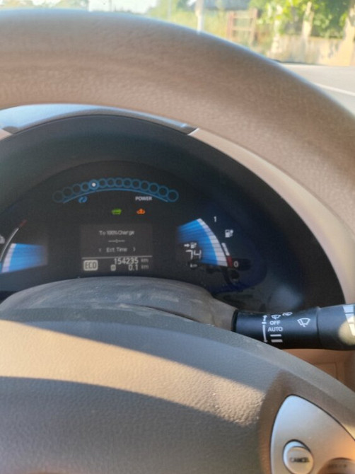 Nissan Leaf 2011 год Бендеры Бендеры - изображение 9