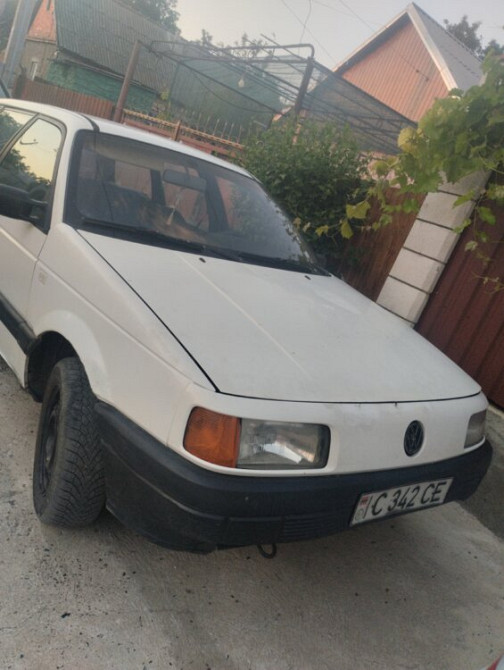 Volkswagen Passat 1990 год Тирасполь Тирасполь - изображение 3
