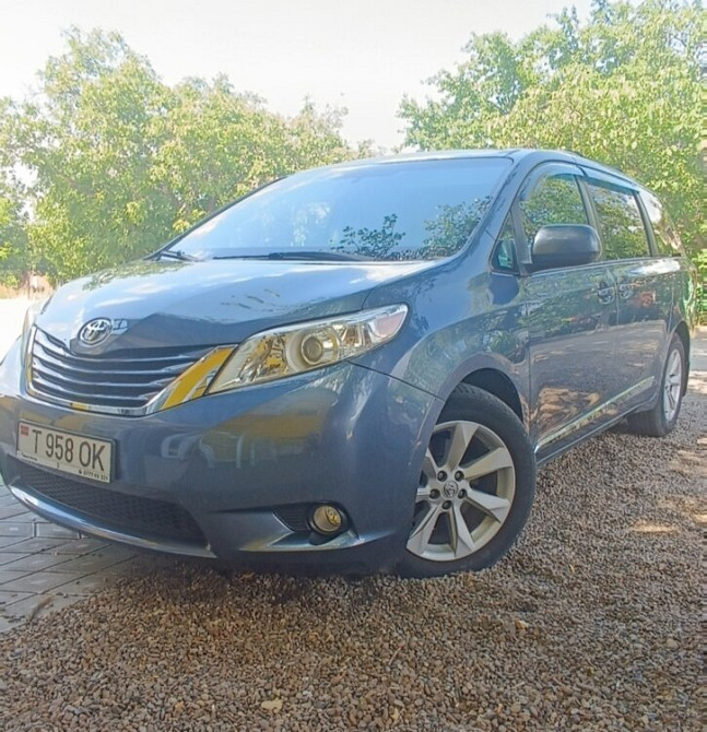 Toyota Sienna 2015 год Тирасполь Тирасполь - изображение 3