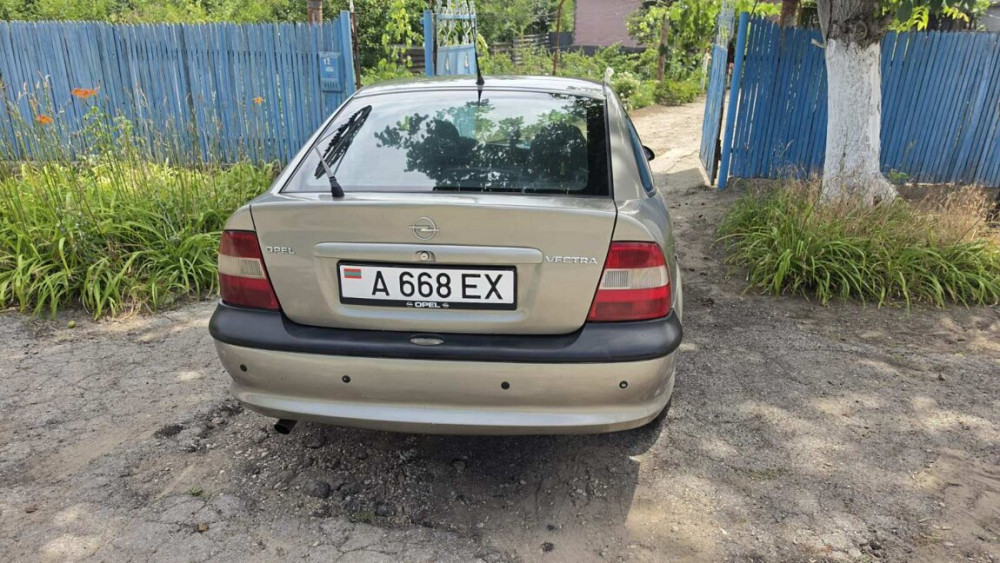 Opel Vectra 1998 an Slobozia Slobozia - fotografie 1