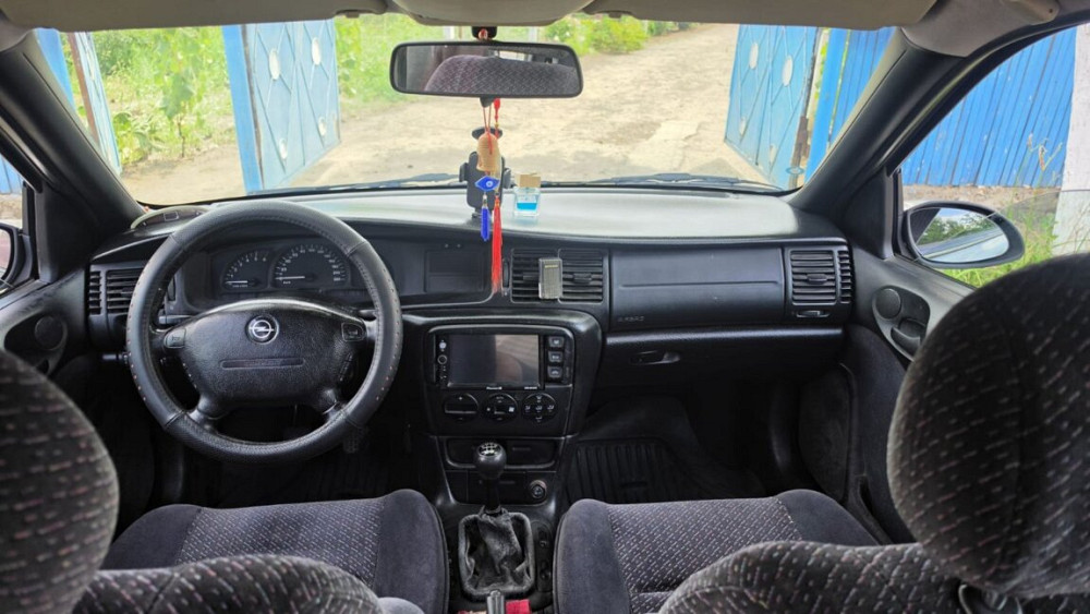 Opel Vectra 1998 an Slobozia Slobozia - fotografie 2
