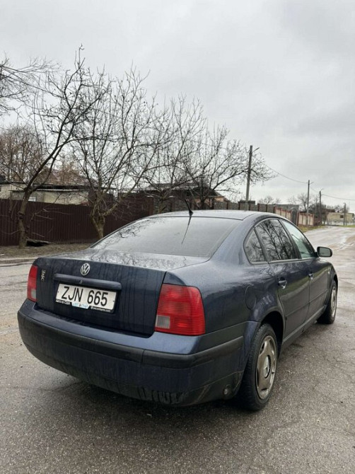 Volkswagen Passat 1998 an Tiraspol Tiraspol - fotografie 4