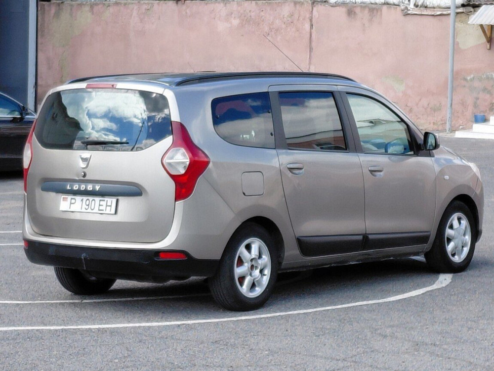 Dacia Lodgy 2013 год Рыбница Рыбница - изображение 4
