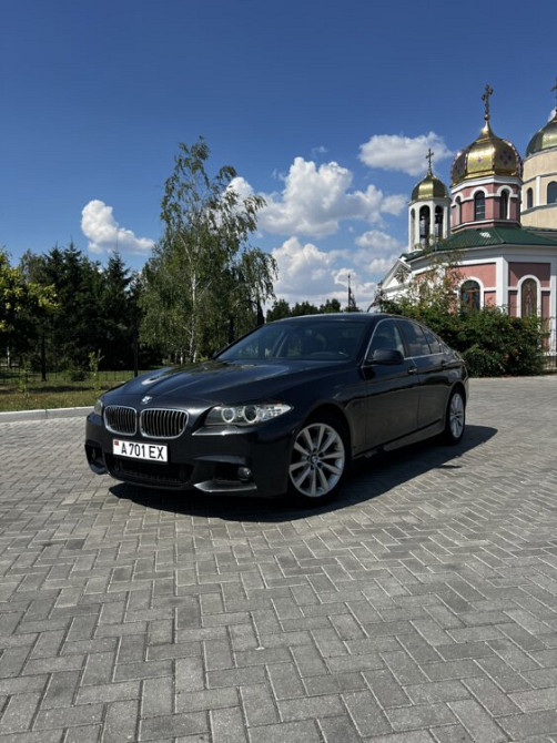 BMW seria 5 2013 an Bender Bender - fotografie 6